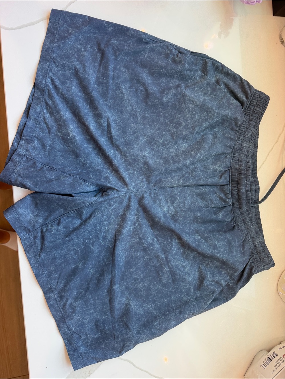 Men’s Lululemon Shorts Sz L